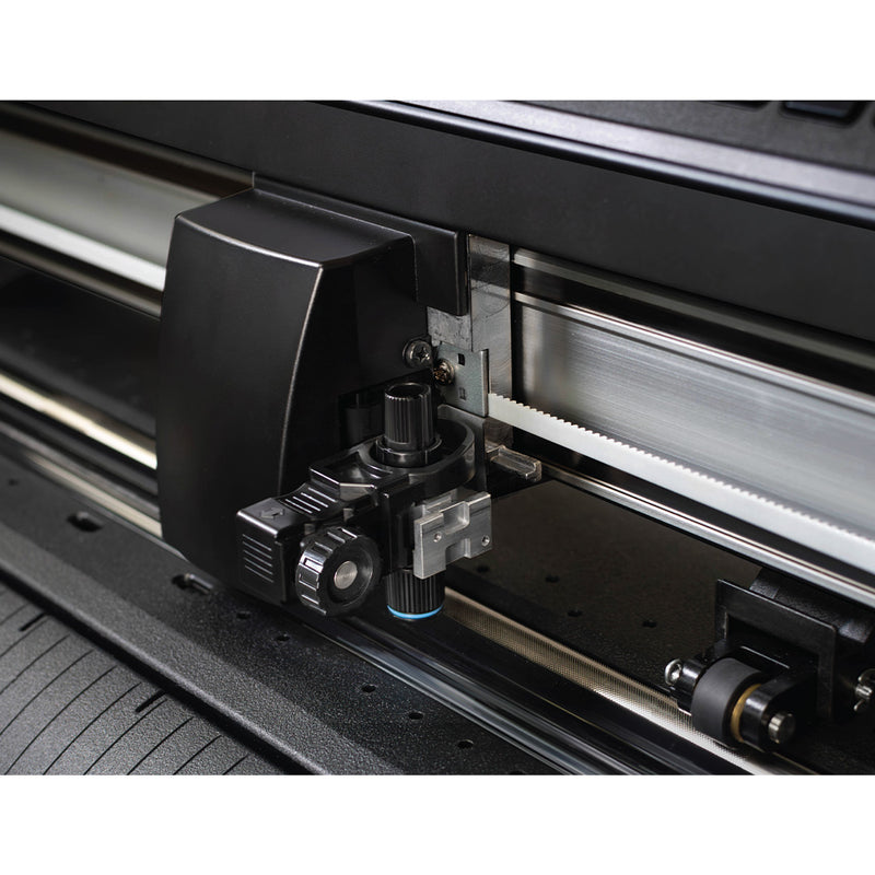 Updated blade holder design for the CE8000 Series. 